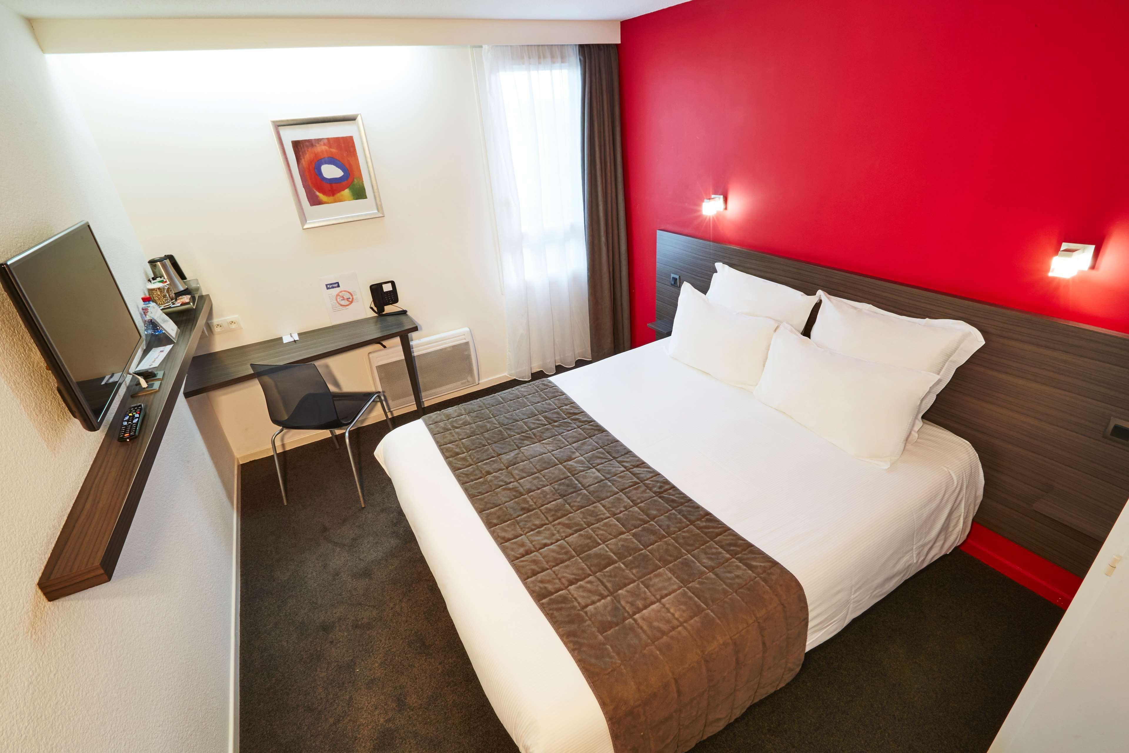 Kyriad Saint Brieuc - Tregueux Екстер'єр фото